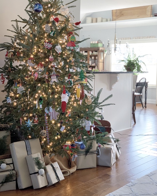 A Vintage Christmas Home Tour - With A Video - MY WEATHERED HOME