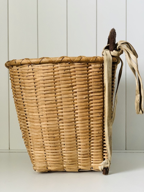 side view of grape basket