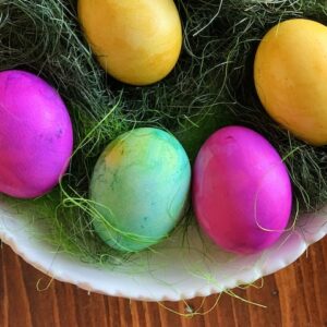 easter eggs died with shaving cream