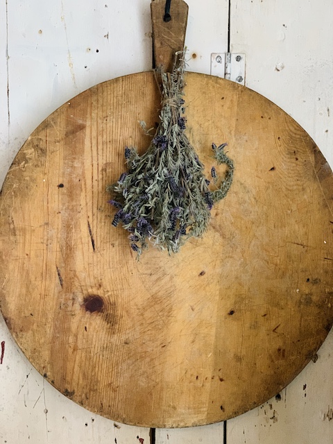 dried lavender hanging