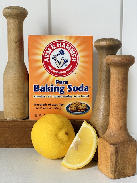 baking soda and lemon to remove smells from old items