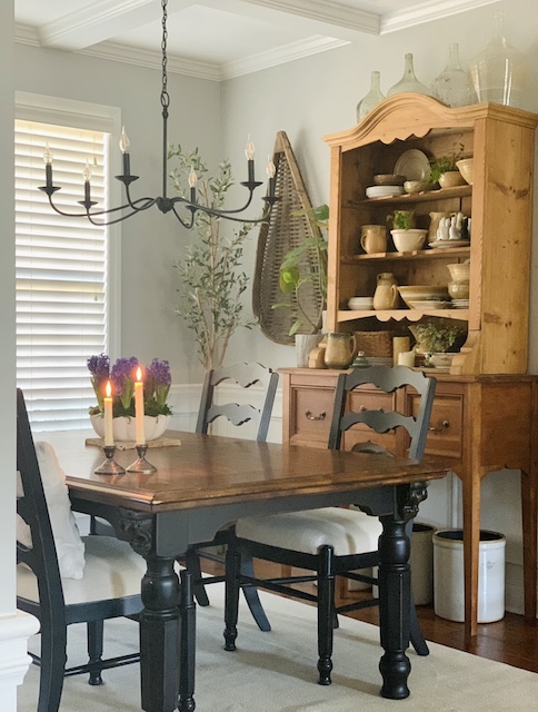 Vintage Farmhouse Dining - Refresh Restyle