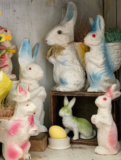 red and blue bunniesvintage Easter Home Tour -