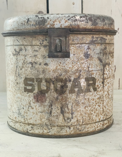 this sugar tin that is a great antique and vintage finds