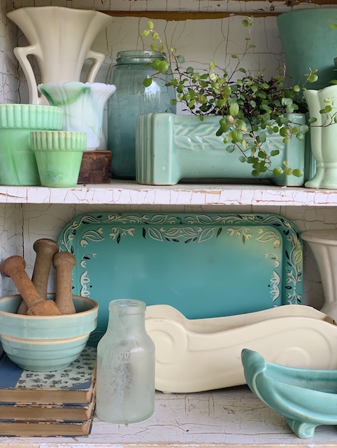 close up of the turquoise tray that i used in my vintage planter collection set up